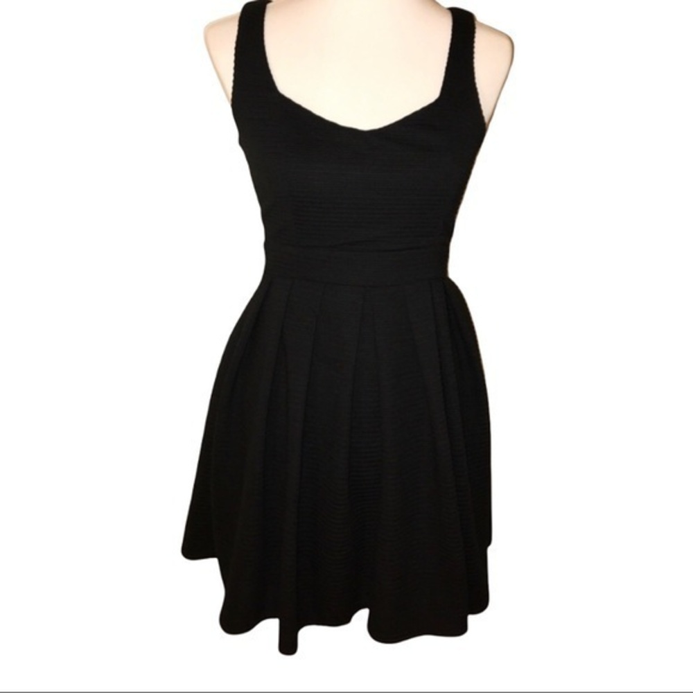 Rehab Cute skater dress with cutouts.⭐️